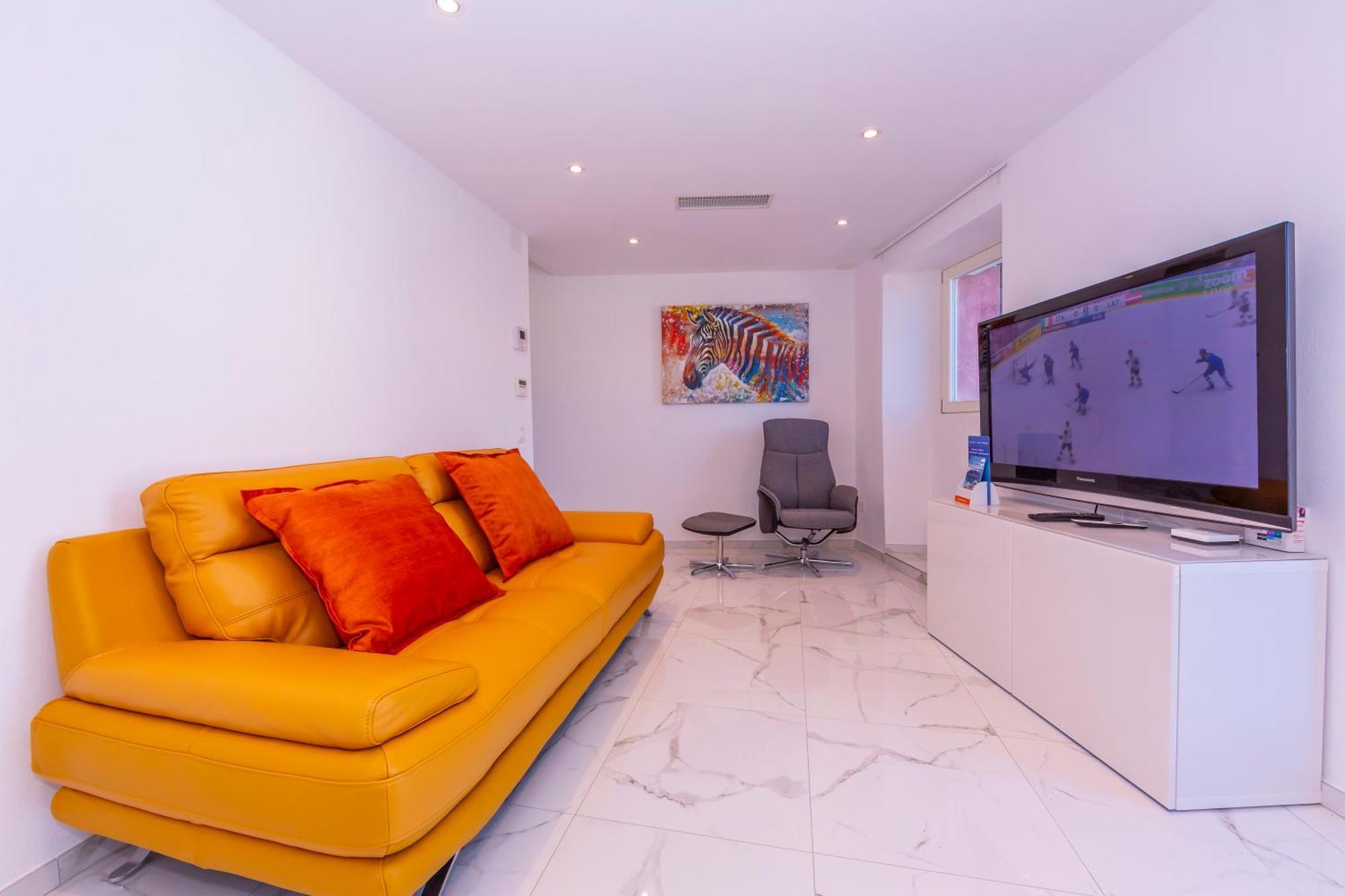 Yellow View Apartment - Happy Rentals Ronco sopra Ascona Εξωτερικό φωτογραφία